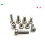 BEZBARWNE ALUMINIOWE ŚRUBY DIN 912 M2,5